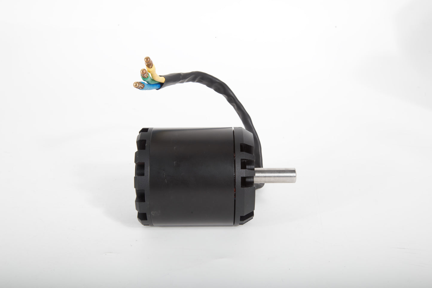 6374 belt motor--power 1800W， rated 190KV--1pcs